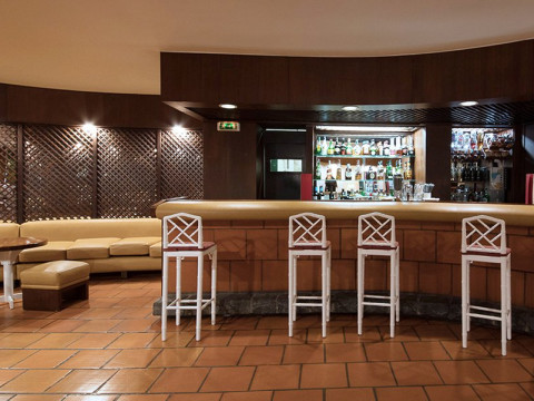 Baia Madeira Hotel - Ocean Beachfront