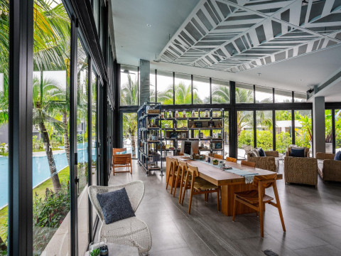 La Vela Khao Lak