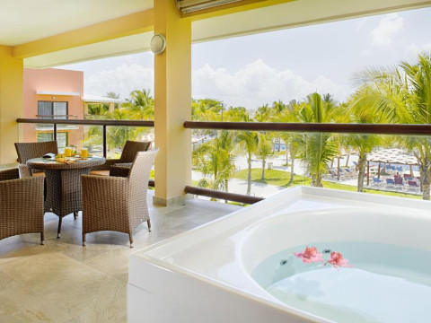 Hotel Barcelo Maya Beach