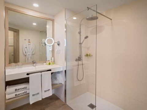Hotel Barcelo Santiago - Adults Only