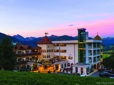 BARENHOTEL