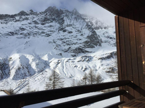 Base Camp Alpine Apartments