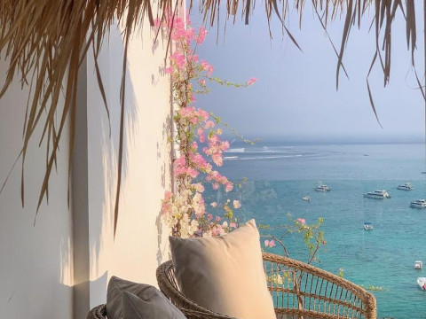 Batu Karang Lembongan Resort & Spa