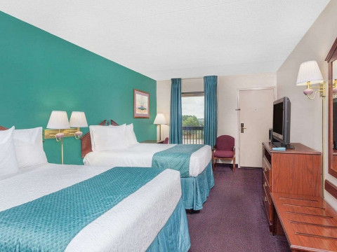 Baymont by Wyndham London KY