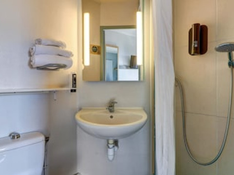 B&B HÔTEL DIJON ZÉNITH