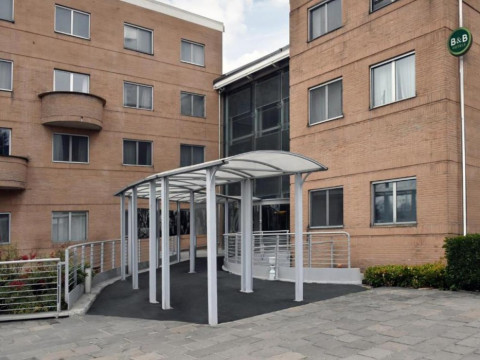 B&B HOTEL MILANO COLOGNO STUDIOS