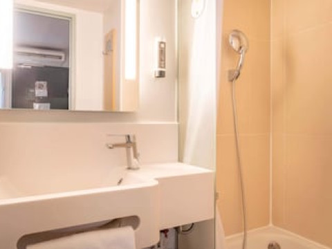 B&B HOTEL TOULON LA SEYNE SUR MER