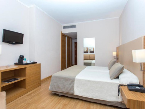 BE LIVE TENERIFE -ADULTS ONLY-