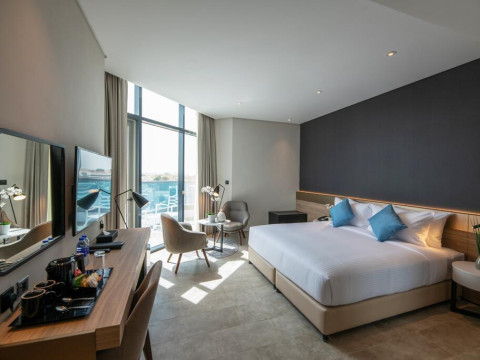 BEACH WALK HOTEL