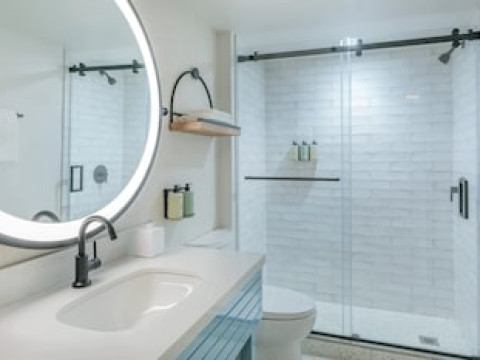 BEACON HOTEL & CORPORATE QUARTERS