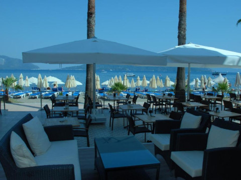 Begonville Beach Hotel