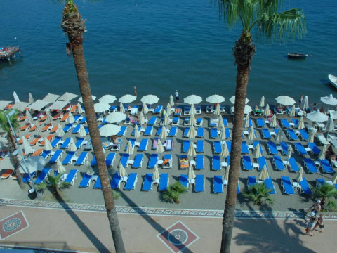 Begonville Beach Hotel (Adult Only +16)