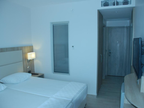 Begonville Beach Hotel