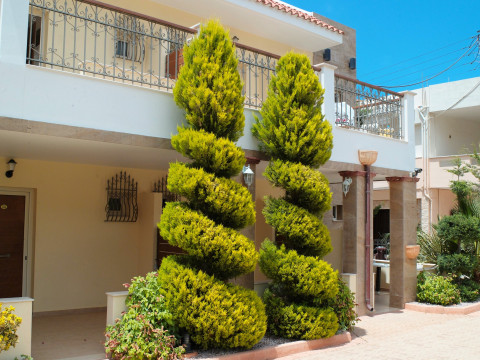 BELLA ELENA HOTEL
