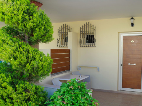 BELLA ELENA HOTEL