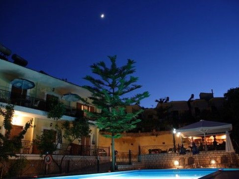Bella Vista Hotel & Apartments