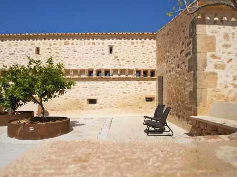 Bennoc Petit Hotel