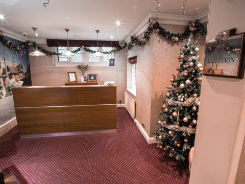 Best Western Plus Grim's Dyke Hotel