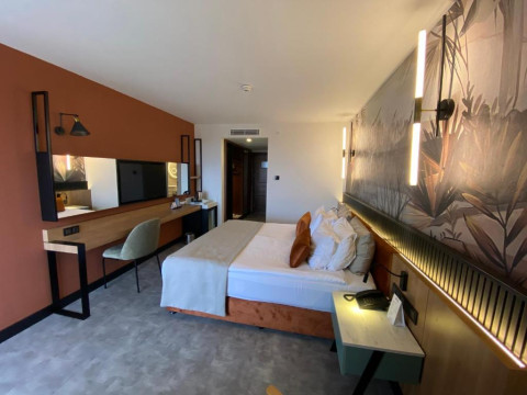 BEST WESTERN PLUS Khan Hotel