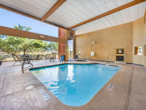 Best Western Plus North Las Vegas Inn & Suites