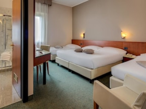 BEST WESTERN TURISMO