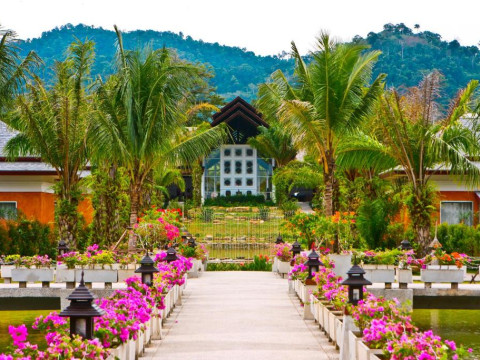 Beyond Resort Khaolak - Adults Only