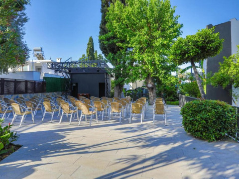 BITEZ GARDEN LIFE HOTEL  SUITES