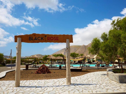 Black Rose Suites Santorini