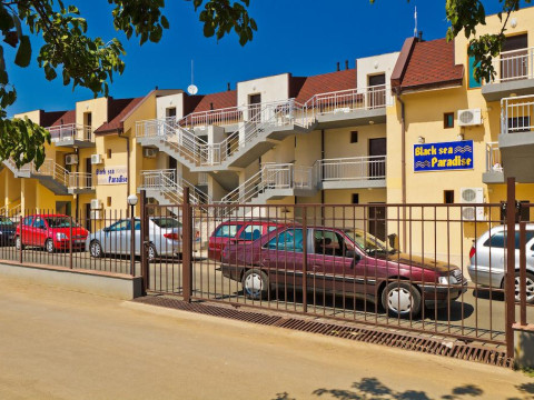 Black Sea Paradise Aparthotel