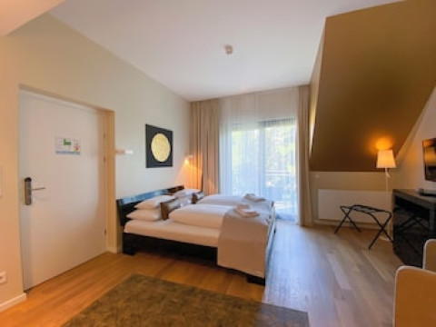 BLACKHOME GRAZ