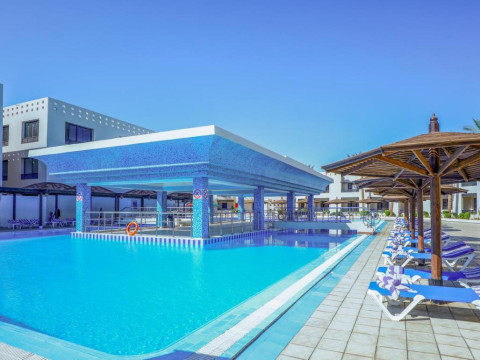 BLEND CLUB AQUA RESORT