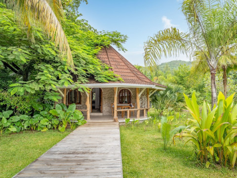Bliss Praslin Seychelles