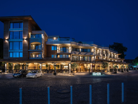 BLU BAY SOZOPOL