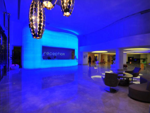 Hotel 2 - 3 * zona Rijeka