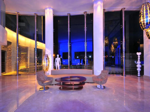 Hotel 2 - 3 * zona Rijeka