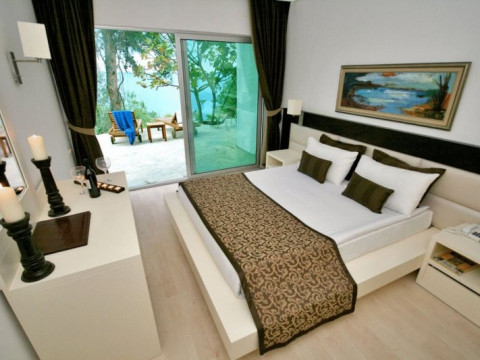 BLUE DREAMS RESORT AND SPA