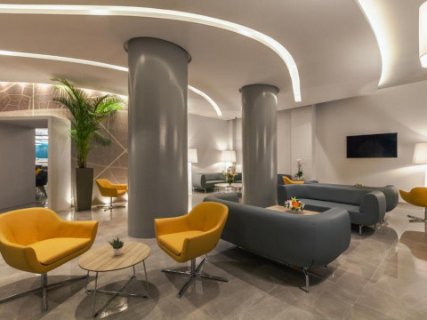 Hotel Blue Lagoon City