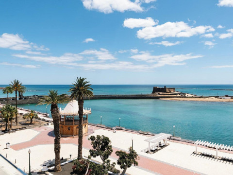 Blue Marina Suites Boutique Apartments