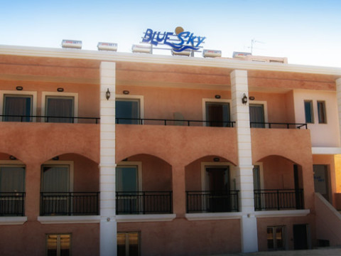BLUE SKY APARTMENTS in RETHYMNO