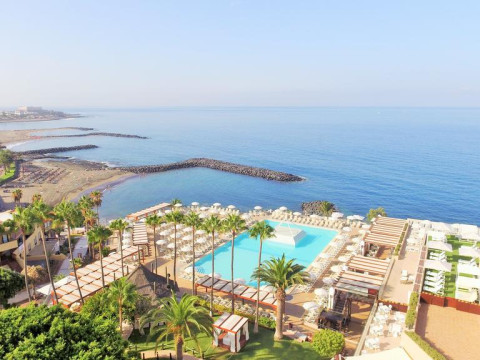 BLUE SKY HOTEL