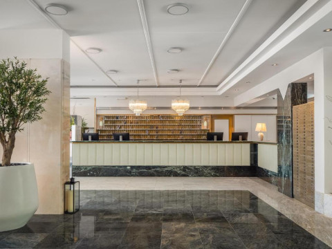 Bluesun Hotel Alga