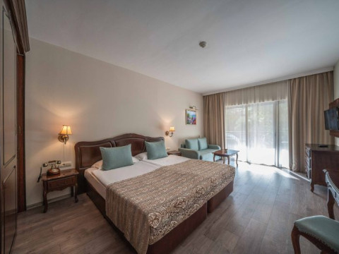 BOLERO AQUACLUB GRIFID HOTEL