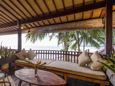 Bombora Medewi Wave Lodge