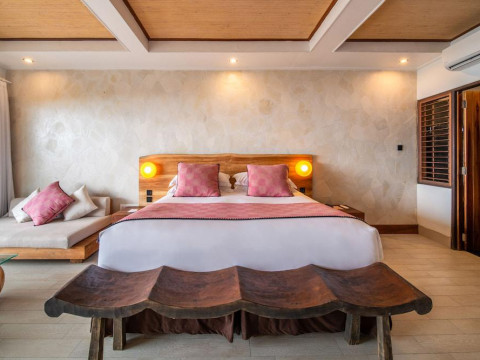 Bombora Medewi Wave Lodge