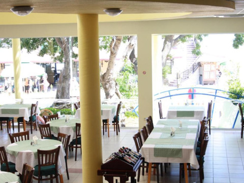 Hotel Bonita