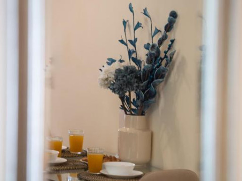 Bounatsa Studios & Apartments