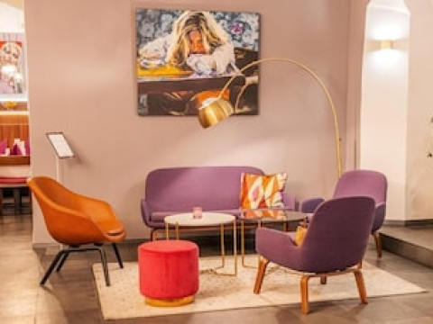 BOUTIQUE HOTEL DOM - ROOMS AND SUITES