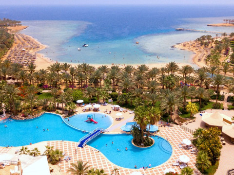 Brayka Bay Resort