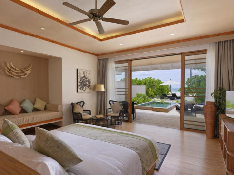 Brennia Kottefaru Resort Maldives