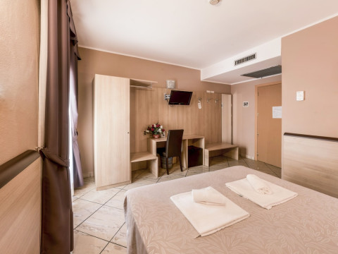 BRIANZA HOTEL